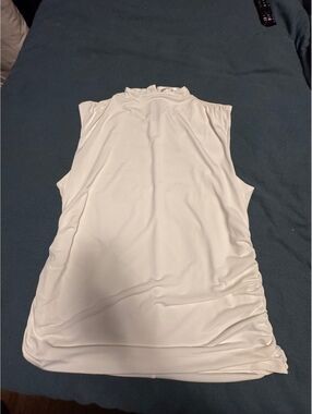 Nine Britton White Sleeveless Ruched Side Top, Size XXL